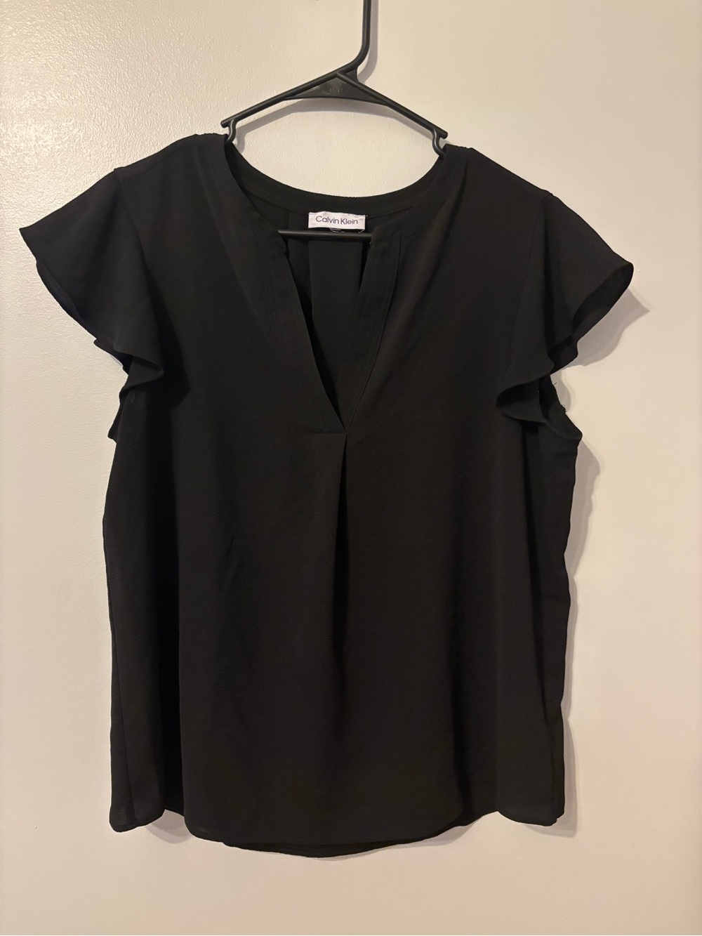 Calvin Klein Black Flutter-Sleeve V-Neck Blouse